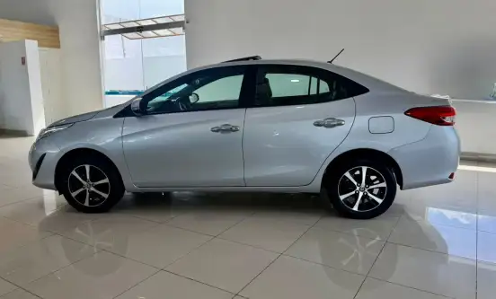 TOYOTA-YARIS-1.5 16V FLEX SEDAN XLS MULTIDRIVE TOYOTA-YARIS-2018