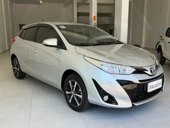 TOYOTA-YARIS-2021