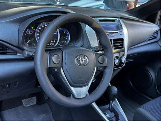 TOYOTA-YARIS-2020