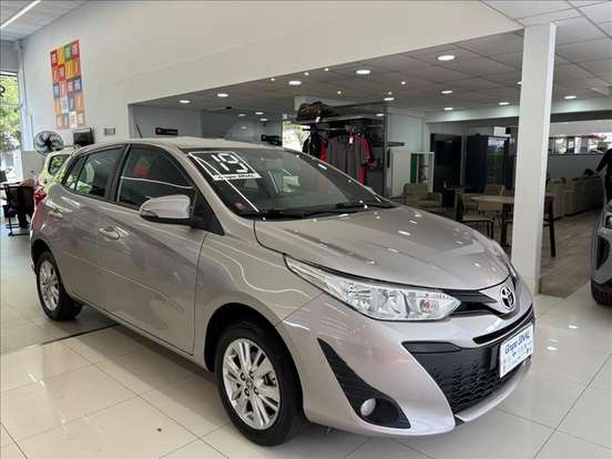TOYOTA-YARIS-1.3 16V FLEX XL MULTIDRIVE TOYOTA-YARIS-2019
