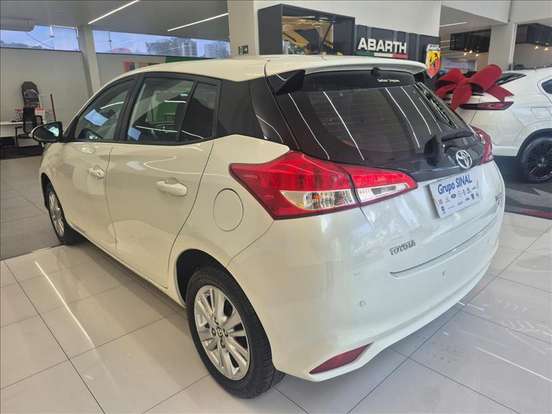TOYOTA-YARIS-1.3 16V FLEX XL MULTIDRIVE TOYOTA-YARIS-2018