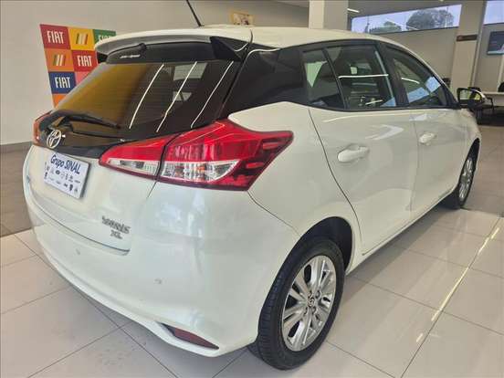 TOYOTA-YARIS-1.3 16V FLEX XL MULTIDRIVE TOYOTA-YARIS-2018