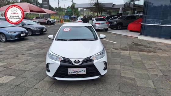 TOYOTA YARIS 1.5 16V FLEX SEDAN XL LIVE MULTIDRIVE