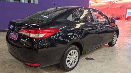 TOYOTA-YARIS-2024