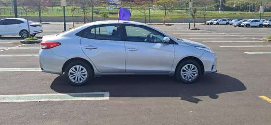 TOYOTA-YARIS-2024