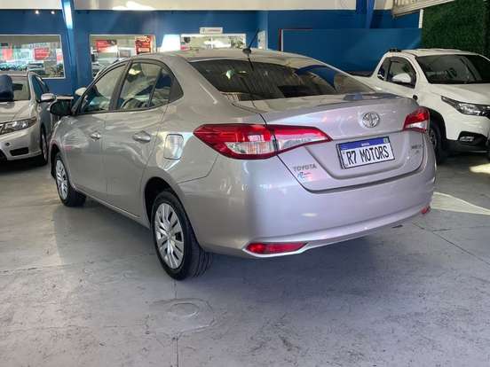 TOYOTA-YARIS-1.5 16V FLEX SEDAN XL MULTIDRIVE TOYOTA-YARIS-2018