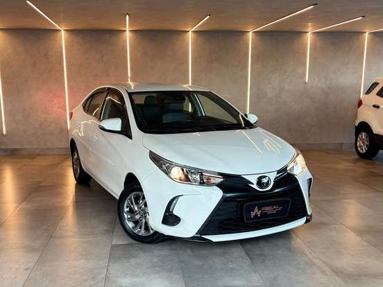 TOYOTA-YARIS-1.5 16V FLEX SEDAN XS CONNECT MULTIDRIVE TOYOTA-YARIS-2022