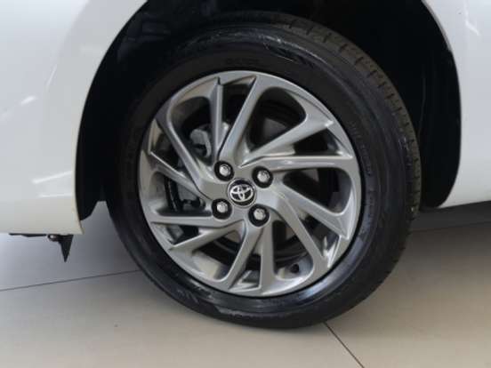 TOYOTA-YARIS-1.5 16V FLEX SEDAN XS MULTIDRIVE TOYOTA-YARIS-2024