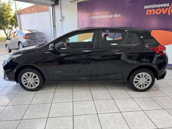 TOYOTA-YARIS-2024
