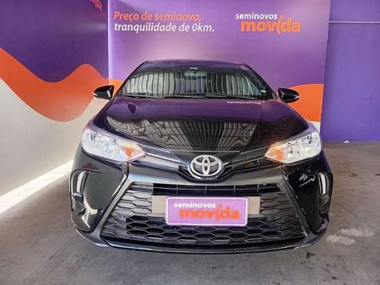 TOYOTA-YARIS-2024