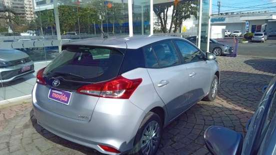 TOYOTA-YARIS-2024