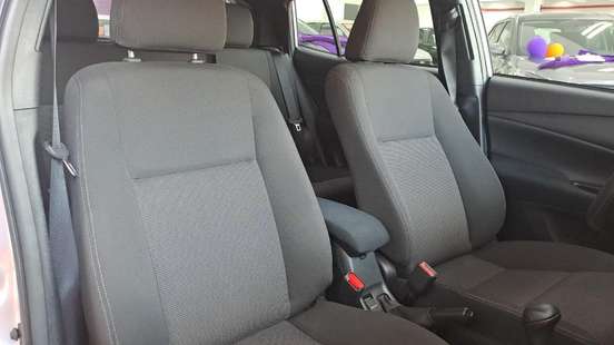 TOYOTA-YARIS-2024