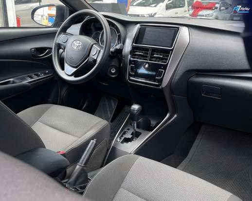 TOYOTA-YARIS-2024