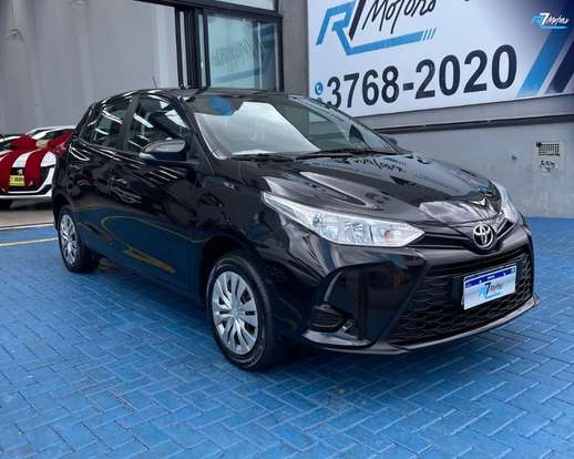 TOYOTA-YARIS-2024