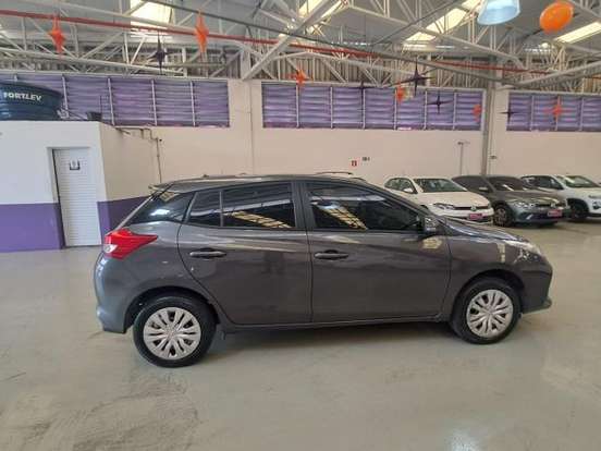 TOYOTA-YARIS-1.5 16V FLEX XL MULTIDRIVE TOYOTA-YARIS-2024