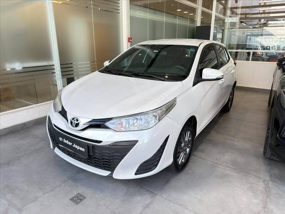 TOYOTA YARIS 1.5 16V FLEX XS CONNECT MULTIDRIVE