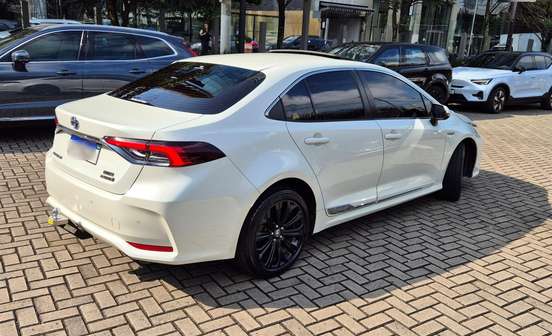 TOYOTA-COROLLA-2020