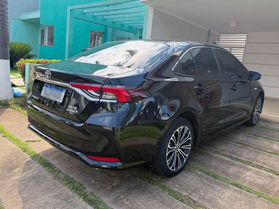 TOYOTA-COROLLA-2021