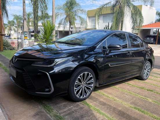 TOYOTA-COROLLA-2021