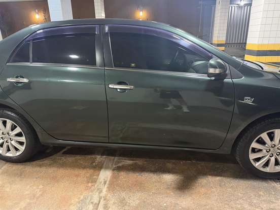 TOYOTA-COROLLA-2013
