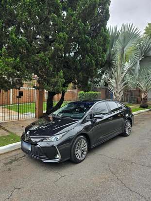 TOYOTA-COROLLA-2024