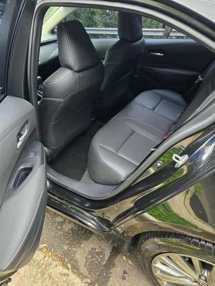 TOYOTA-COROLLA-2024