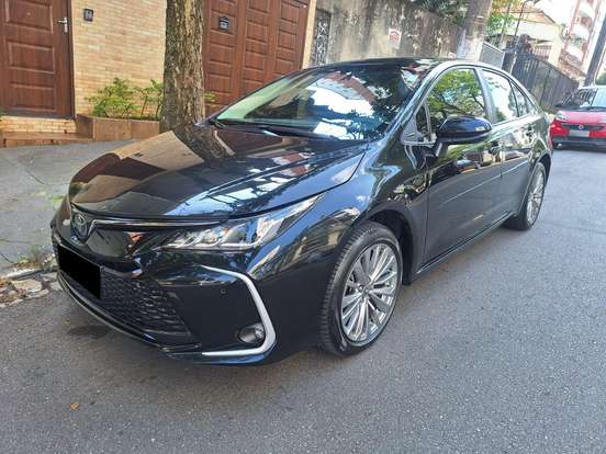 TOYOTA-COROLLA-2024