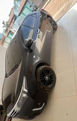 TOYOTA-COROLLA-2015