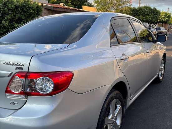 TOYOTA-COROLLA-2.0 XEI 16V FLEX 4P AUTOMÁTICO TOYOTA-COROLLA-2013