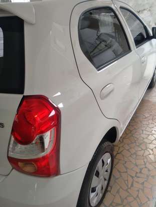 TOYOTA-ETIOS-2019