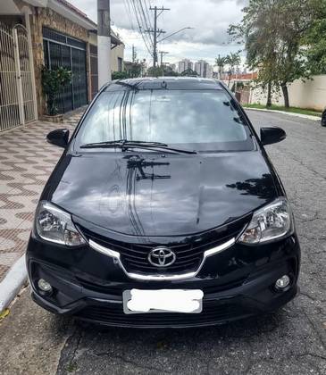 TOYOTA ETIOS 1.5 PLATINUM 16V FLEX 4P AUTOMÁTICO