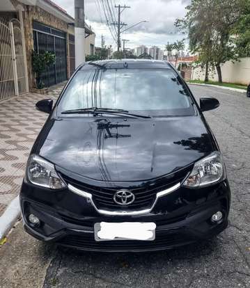 TOYOTA-ETIOS-2018
