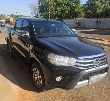 TOYOTA-HILUX-2017