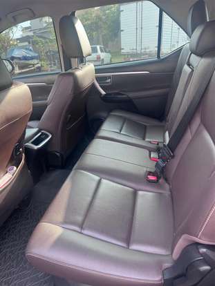 TOYOTA-HILUX SW4-2018