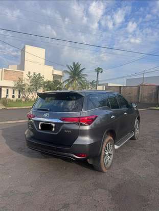 TOYOTA-HILUX SW4-2018