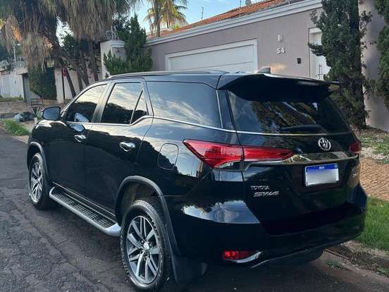 TOYOTA-HILUX SW4-2.8 SRX 4X4 16V TURBO INTERCOOLER DIESEL 4P AUTOMÁTICO TOYOTA-HILUX SW4-2018