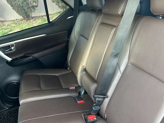 TOYOTA-HILUX SW4-2.8 SRX 4X4 16V TURBO INTERCOOLER DIESEL 4P AUTOMÁTICO TOYOTA-HILUX SW4-2018