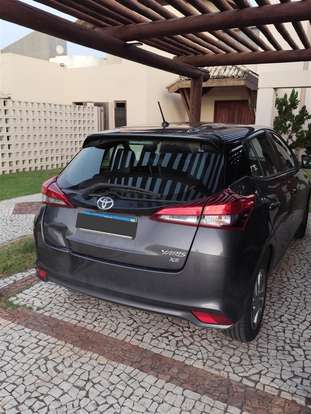 TOYOTA-YARIS-2022