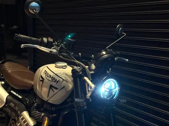 TRIUMPH-BONNEVILLE SCRAMBLER 1200 X TRIUMPH-BONNEVILLE SCRAMBLER 1200 X-2024