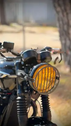 TRIUMPH-BONNEVILLE T120 BLACK 1200-2018