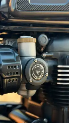 TRIUMPH-BONNEVILLE T120 BLACK 1200-2018