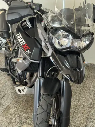 TRIUMPH-TIGER 800 XCX-2018