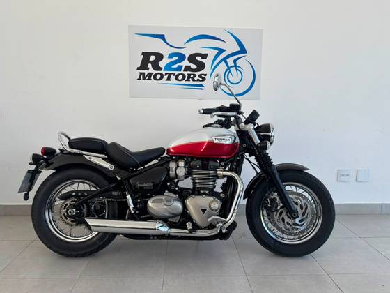 TRIUMPH BONNEVILLE SPEEDMASTER 