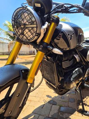 TRIUMPH SCRAMBLER 400 X 