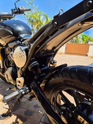 TRIUMPH-SCRAMBLER 400 X-2024