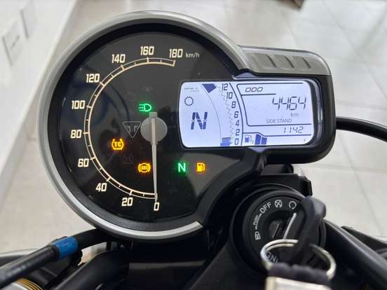 TRIUMPH-SPEED 400-2025