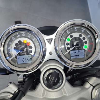TRIUMPH-SPEED TWIN-2024
