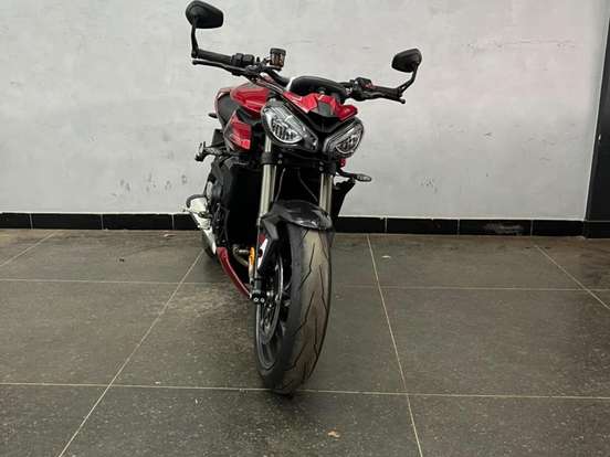 TRIUMPH-STREET TRIPLE 765 RS TRIUMPH-STREET TRIPLE 765 RS-2023