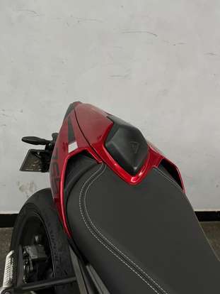 TRIUMPH-STREET TRIPLE 765 RS-2023