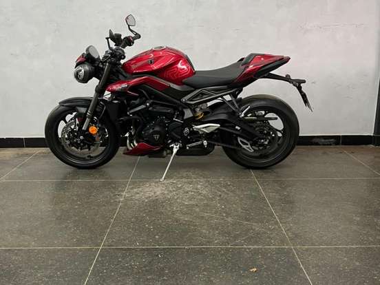 TRIUMPH-STREET TRIPLE 765 RS TRIUMPH-STREET TRIPLE 765 RS-2023